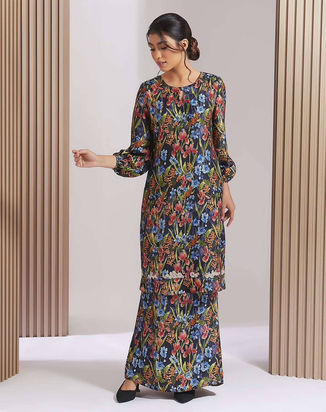 TEANA BAJU KURUNG IN NAVY BLUE